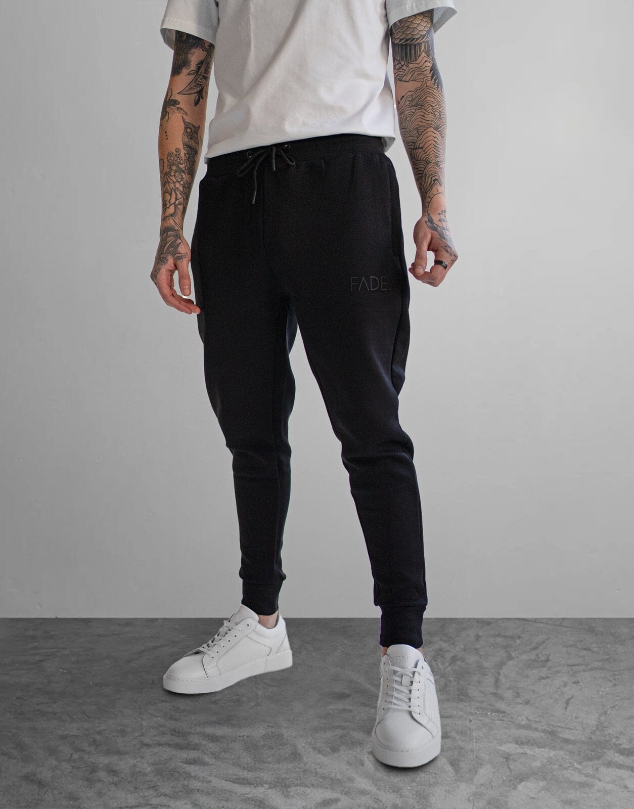 Fade Essential Sweatpants Black - Subwear